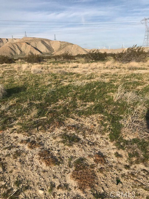 0 N A unit TR25025118, Cabazon, CA 92282 - photo 3