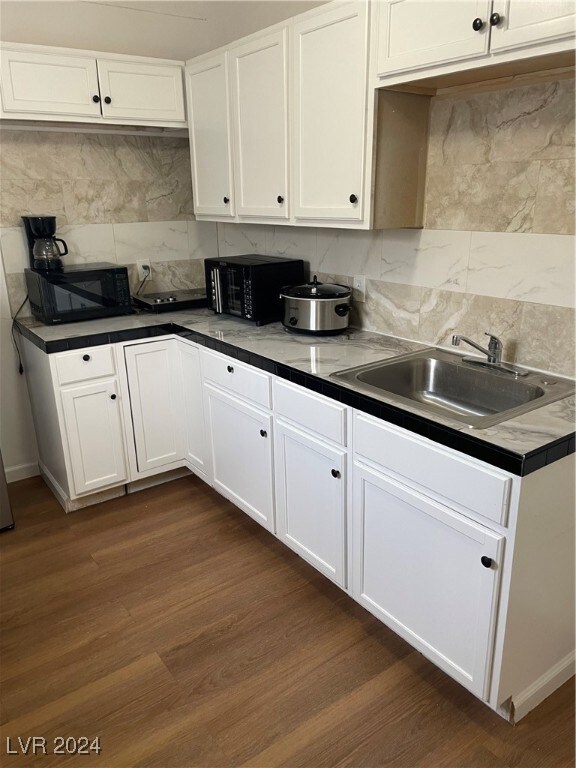 2125 Elm Ave unit 1, Las Vegas, NV 89101 - photo 7