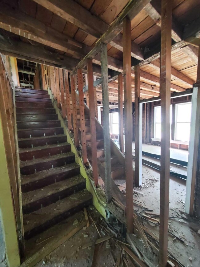 401 N 4th St, Niles, MI 49120 - photo 5