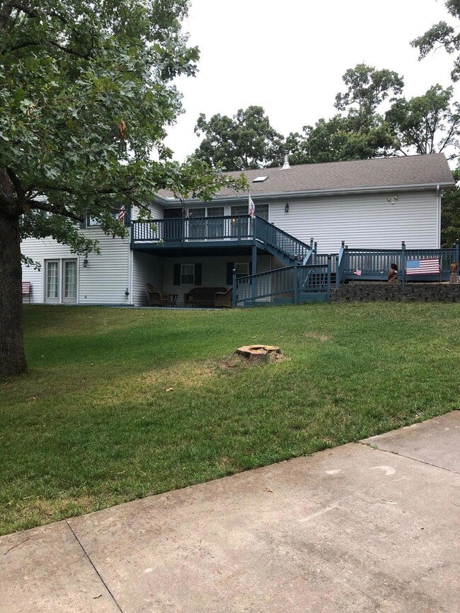 118 Lakeshore Dr, Kimberling City, MO 65686 - photo 6