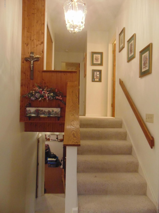 34082 Vauxhill Dr, Paw Paw, MI 49079 - photo 4