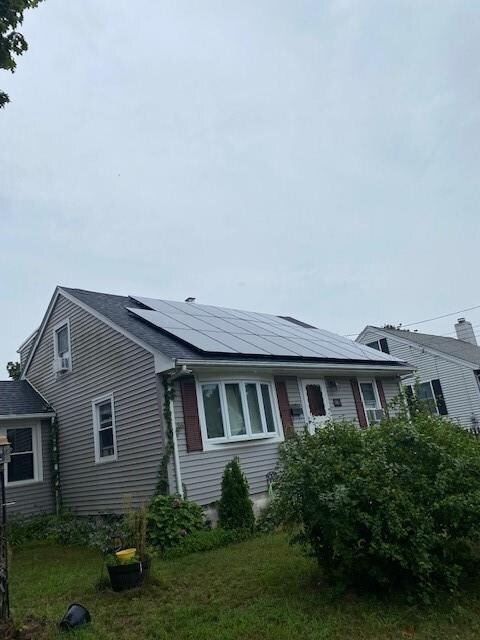 10 Marjorie St, Coventry, RI 02816 - photo 2