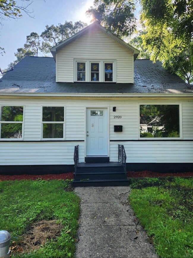 2920 Jefferson 2