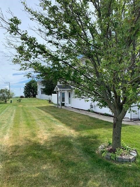 9601 Luebcke Ln, Crown Point, IN 46307 - photo 2