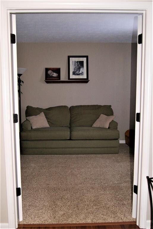 Den/office could be converted to dining room