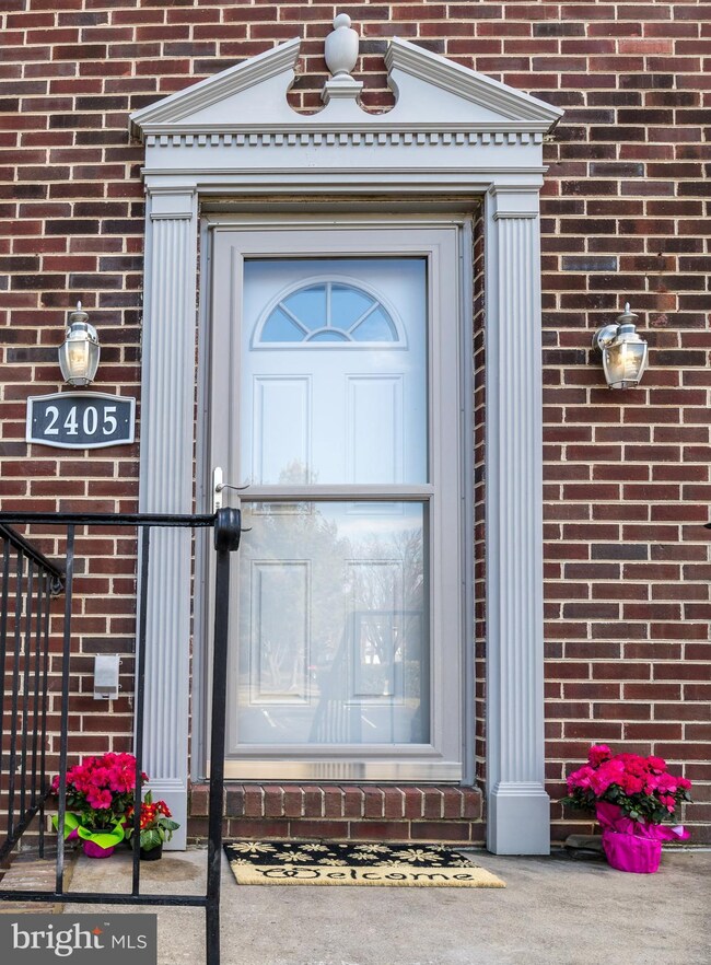 2405 Vineyard Ln, Crofton, MD 21114 - photo 2