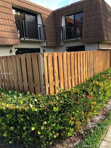 255 Charter Way, West Palm Beach, FL 33407 - photo 4