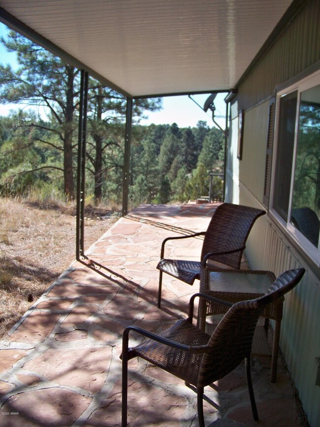 2411 W Rogers Loop Front Porch 4