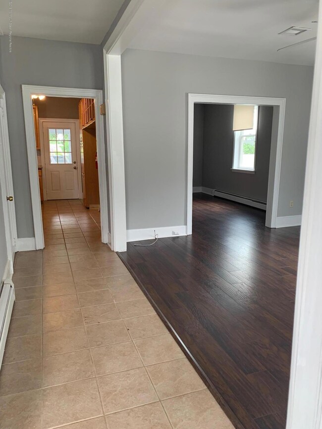 158 Rumson Rd, Little Silver, NJ 07739 - photo 3