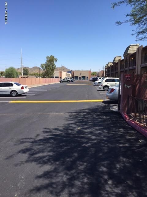 1222 E Mountain View Rd unit 202, Phoenix, AZ 85020 - photo 2