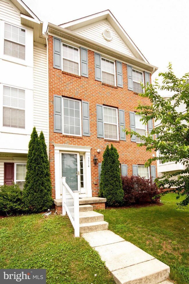 3314 Goldeneye Cir, Dundalk, MD 21222 - photo 2