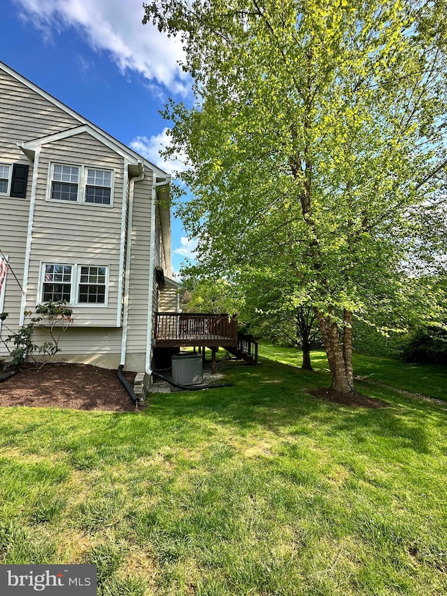 607 Meadow Ct unit 607, Glen Mills, PA 19342 - photo 3