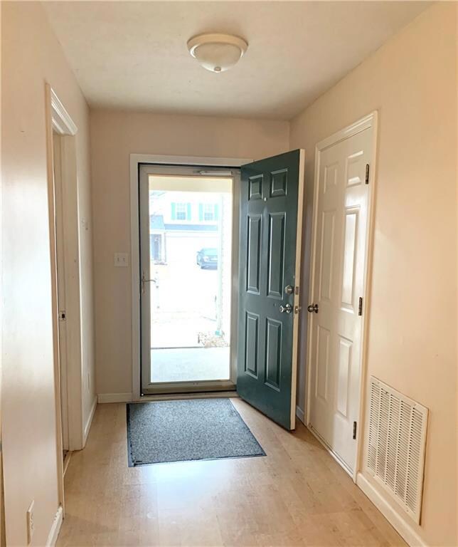 845 Durham Way, Greenwood, IN 46143 - photo 3