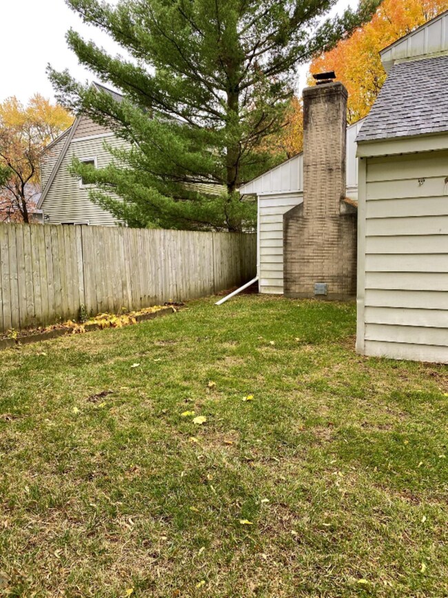 3368 College Ave NE, Grand Rapids, MI 49525 - photo 4