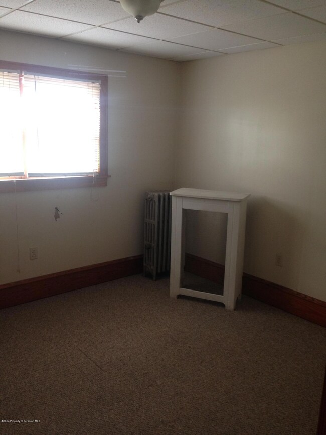 128 S Main St, Archbald, PA 18403 - photo 7