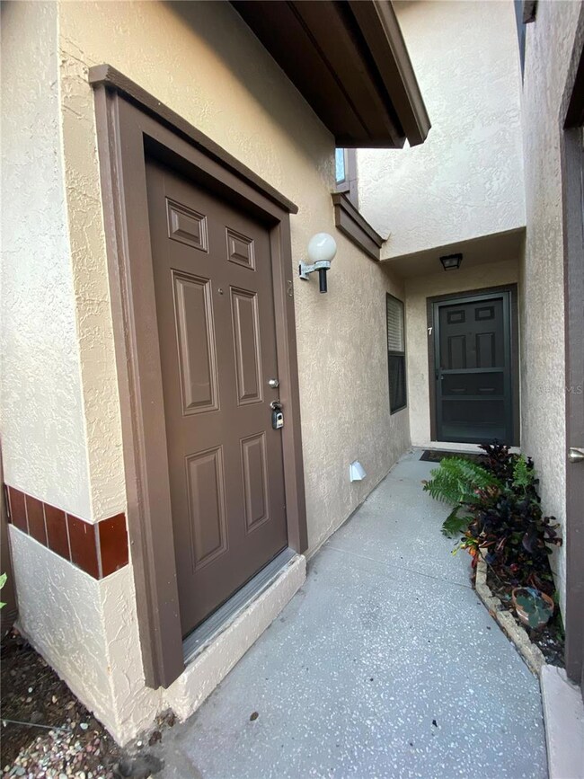 3106 S Semoran Blvd unit 8, Orlando, FL 32822 - photo 2