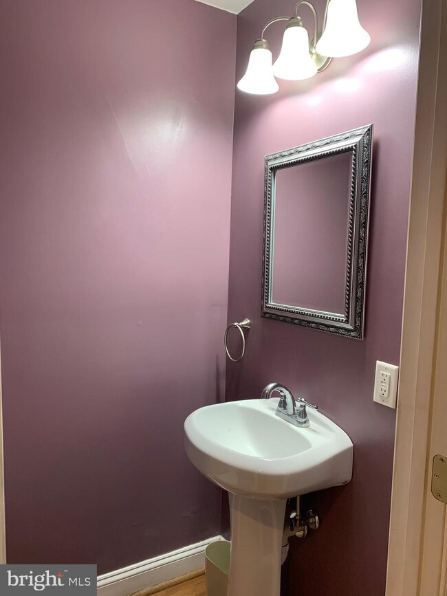 23 N Luzerne Ave, Baltimore, MD 21224 - photo 6