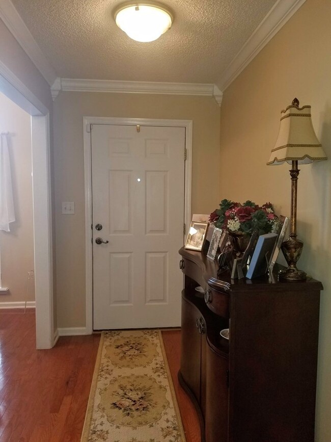 709 Meadowlark Dr, Albany, GA 31707 - photo 2