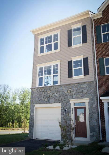 830 Savile Row Terrace, Purcellville, VA 20132 - photo 2