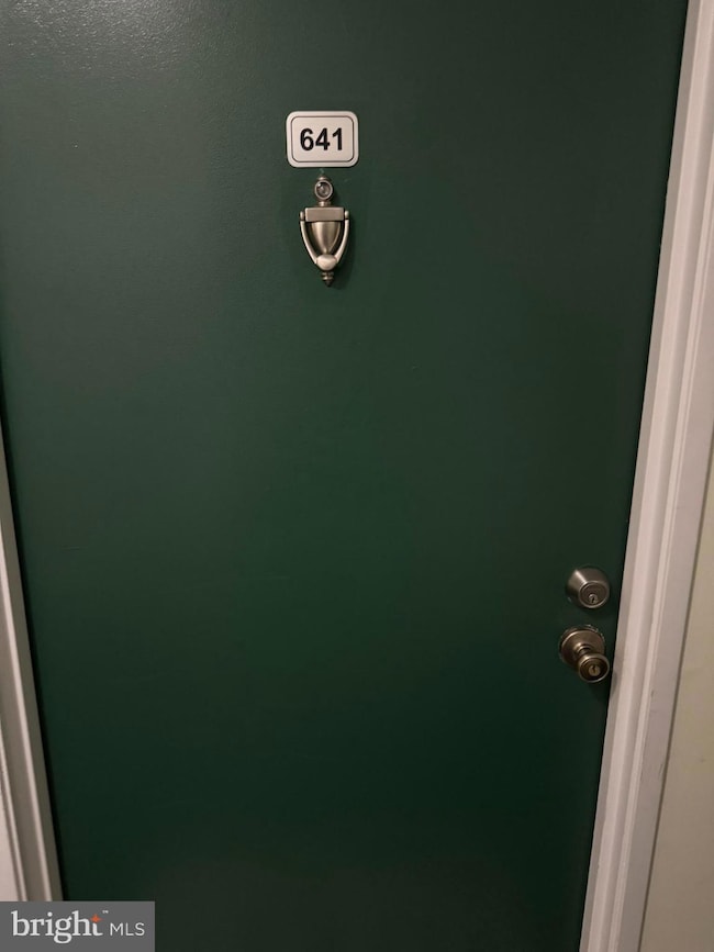 15641 Horseshoe Ln unit 641, Woodbridge, VA 22191 - photo 5