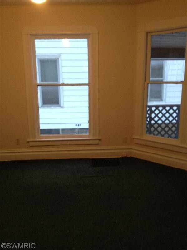 1018 Watson St SW, Grand Rapids, MI 49504 - photo 3