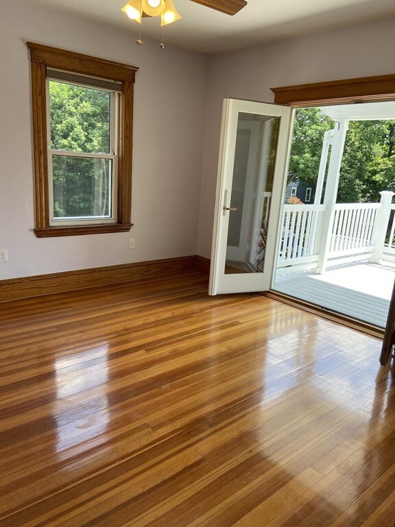 122 Harvey St unit 3, Cambridge, MA 02140 - photo 2