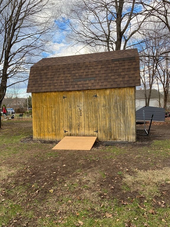 21 N Brookfield Rd, Barre, MA 01005 - photo 6