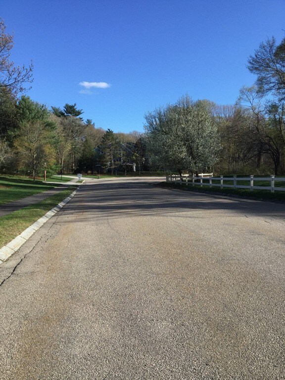 7 Summerville Rd unit 7, Foxboro, MA 02035 - photo 4