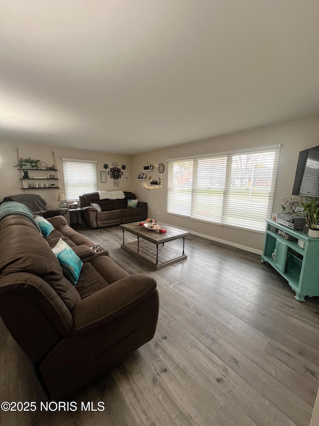 4784 Santa Maria Dr, Toledo, OH 43614 - photo 7