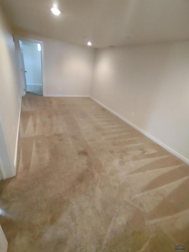 3515 Reder St, Rapid City, SD 57702 - photo 6