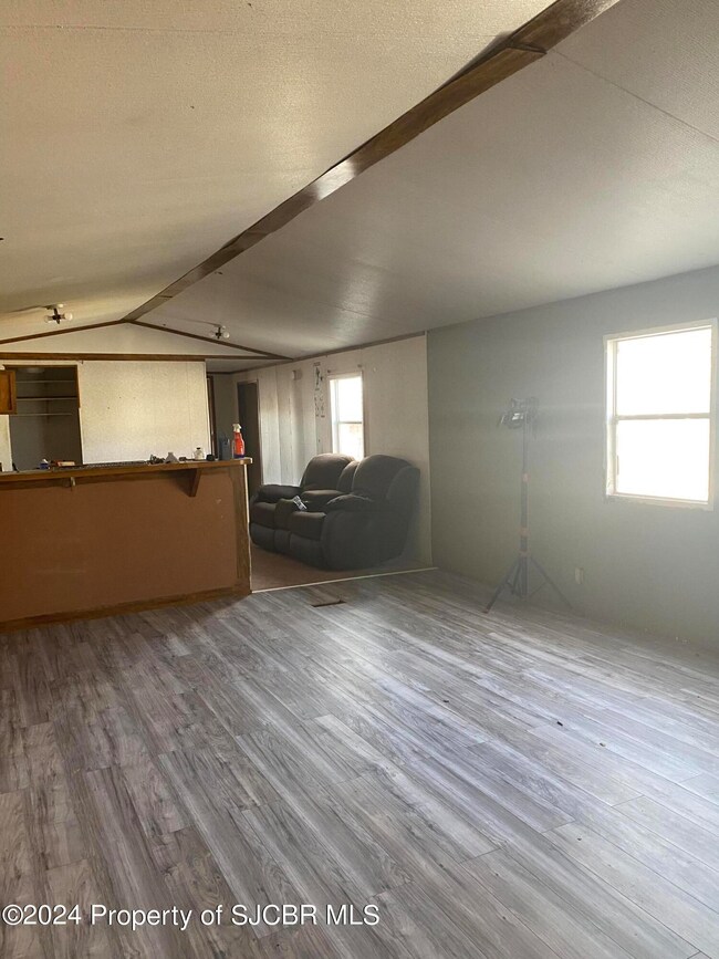 99D5CA9D-6B33-427F-83E6-193660AE4CE7