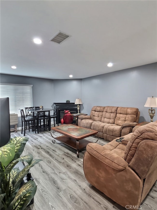 16240 Hunsaker Ave, Paramount, CA 90723 - photo 6