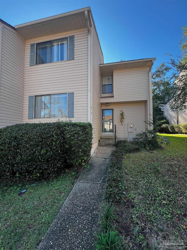 923 Brookside Place, Pensacola, FL 32503 - photo 2