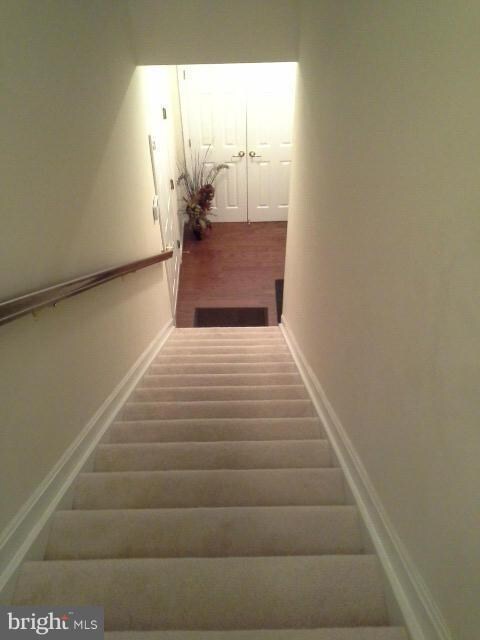 2807 Chinkapin Oak Ln unit 220, Woodbridge, VA 22191 - photo 2