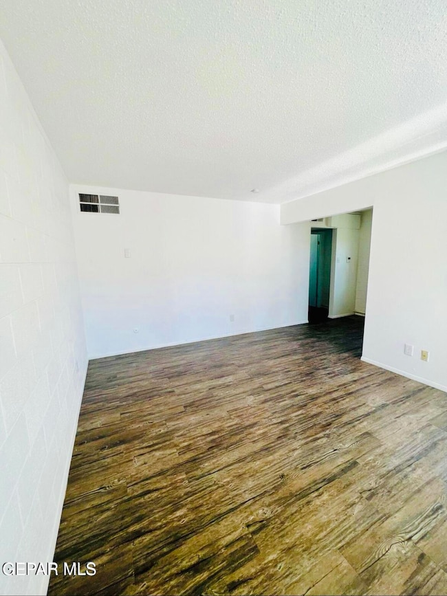 3422 Keltner Ave unit 8, El Paso, TX 79904 - photo 4