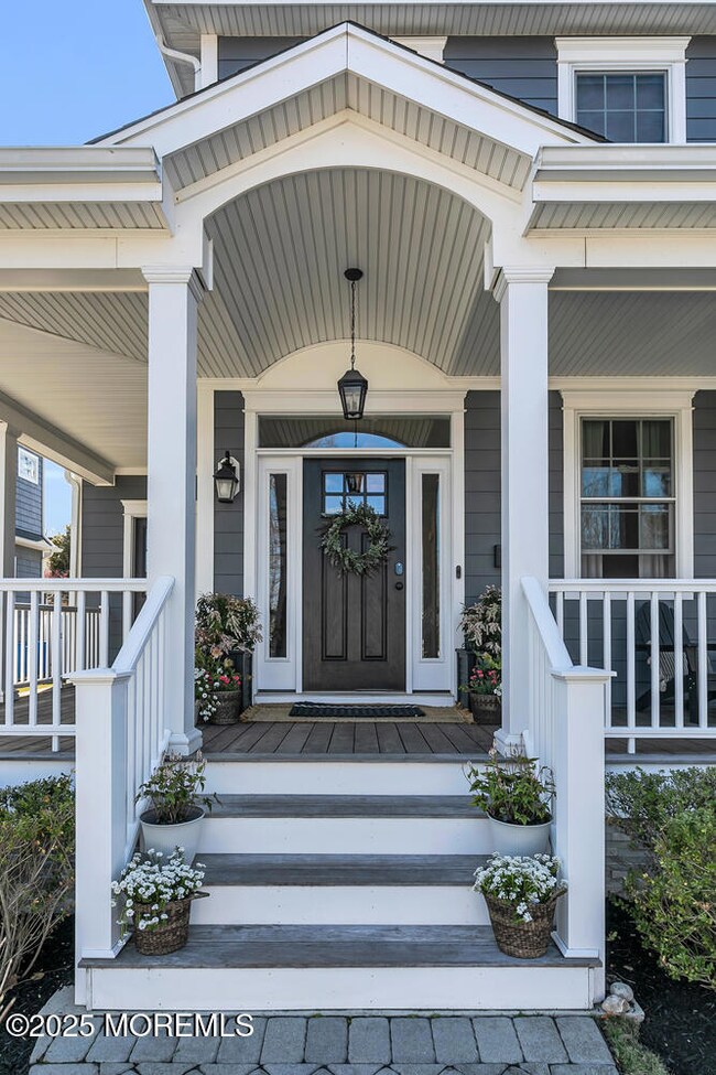 86 Washington St Rumson NJ-large-087-087