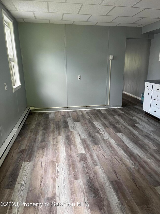 65 Railroad St, Glen Lyon, PA 18617 - photo 4