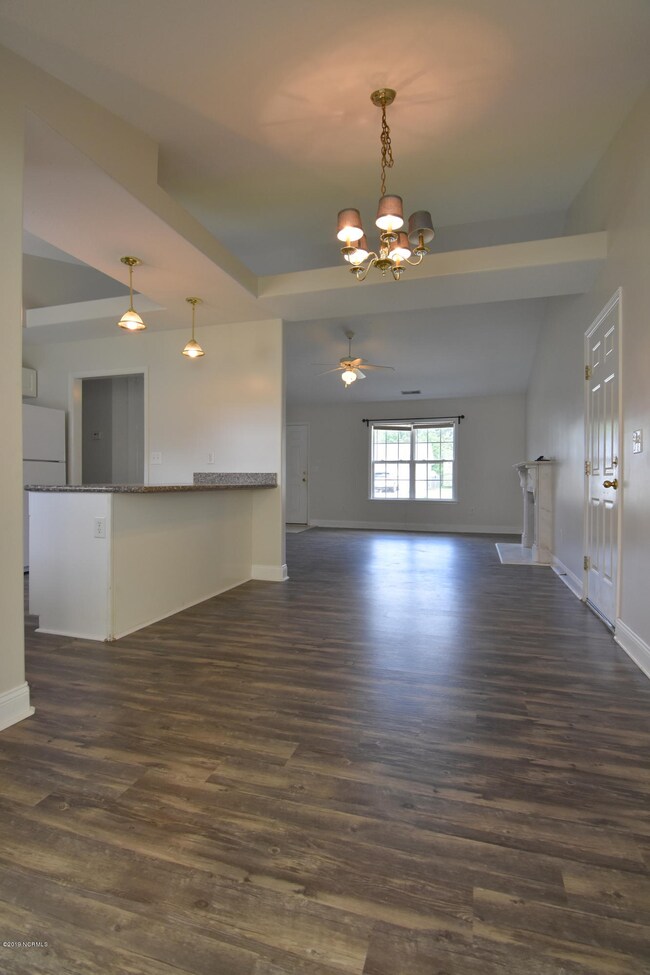 124 Pella Lane