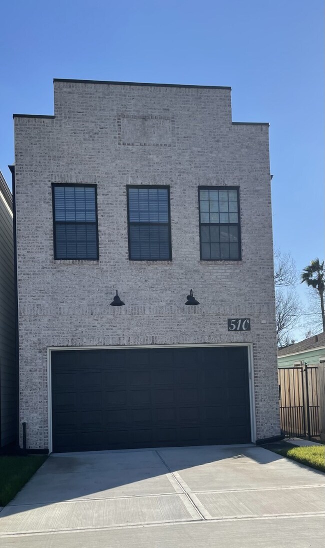 510 E 28th St, Houston, TX 77008 - photo 2