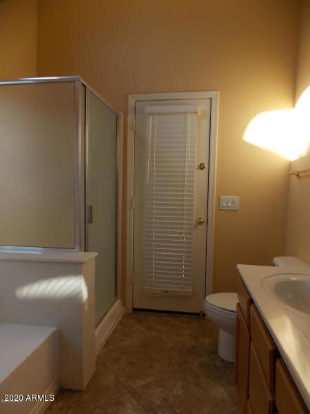 20131126200716795648000000-o