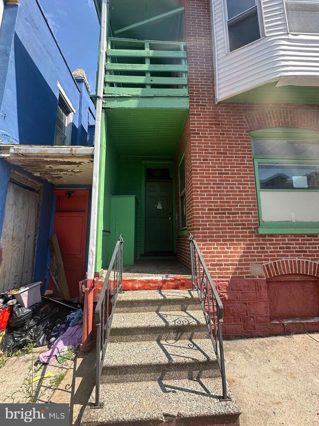 1011 Douglass St, Reading, PA 19604 - photo 3