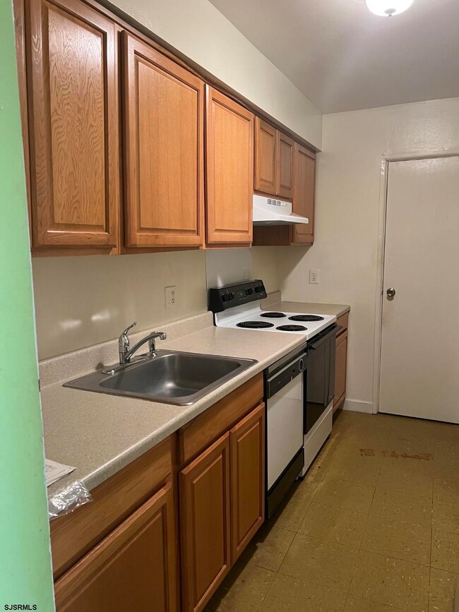 108 Pico Ct unit 1H, Mays Landing, NJ 08330 - photo 7