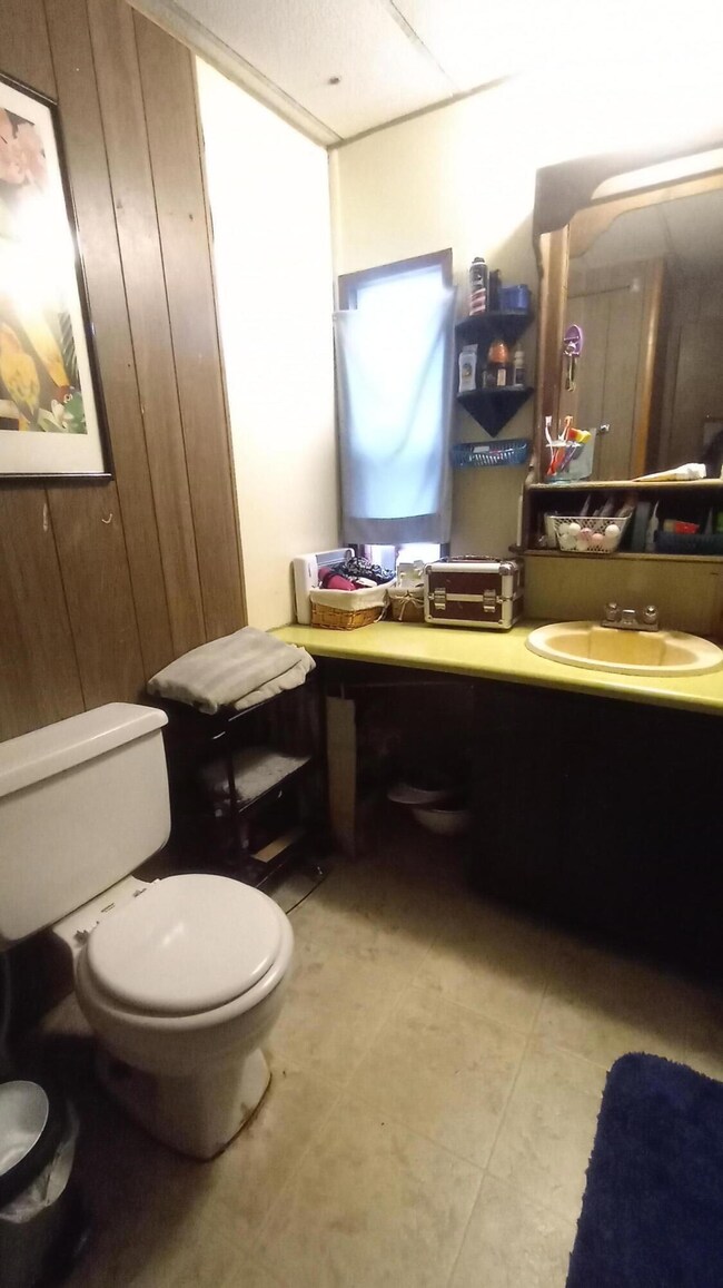 407 W Park St, Grants Pass, OR 97527 - photo 5