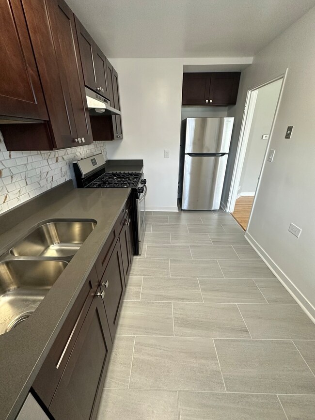 1179 Deerfield Rd unit A, Deerfield, IL 60015 - photo 7