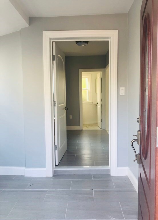 33 Middle St unit A, Newton, MA 02458 - photo 6