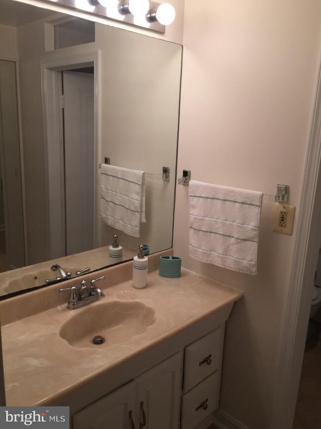 3527 Albemarle St NW unit BASEMENT, Washington, DC 20008 - photo 6