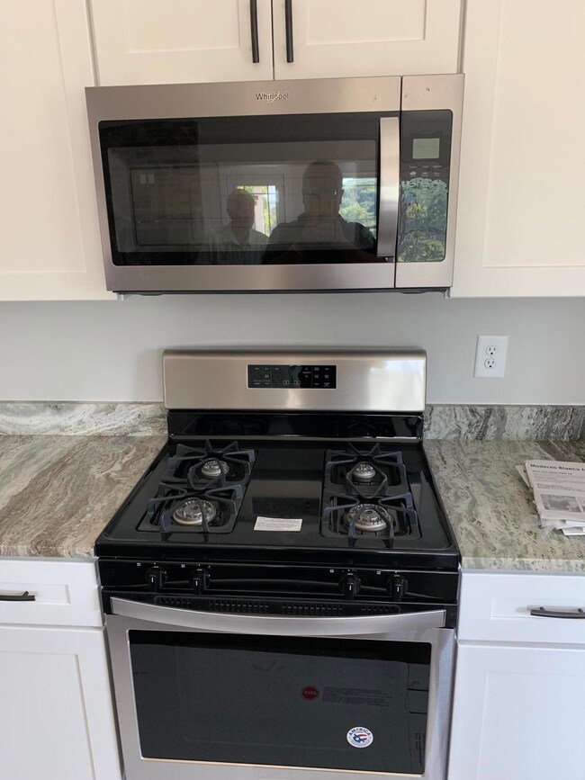 2350 Hickory Crest Ln, Knoxville, TN 37932 - photo 3