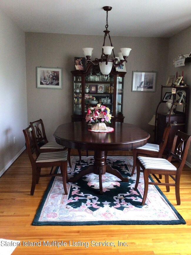 32 E Scranton Ave, Staten Island, NY 10308 - photo 6