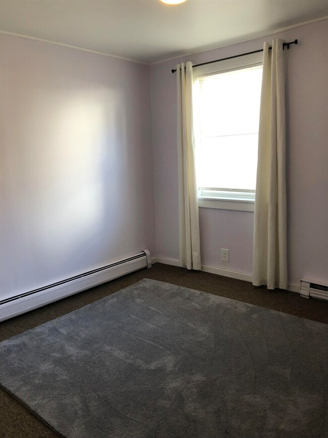 79 Union St unit 1, Littleton, NH 03561 - photo 7