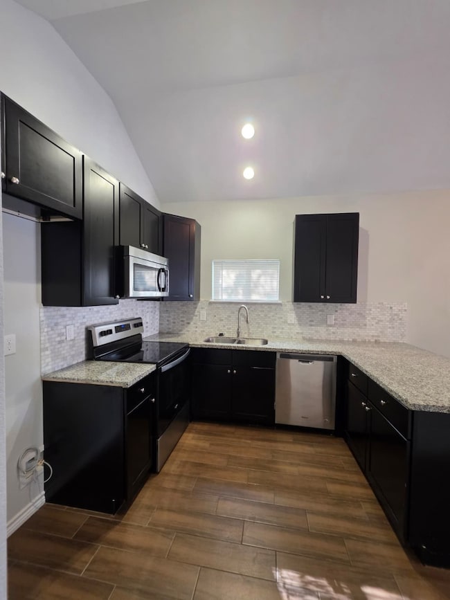 16338 Eastchase, Montgomery, TX 77316 - photo 3